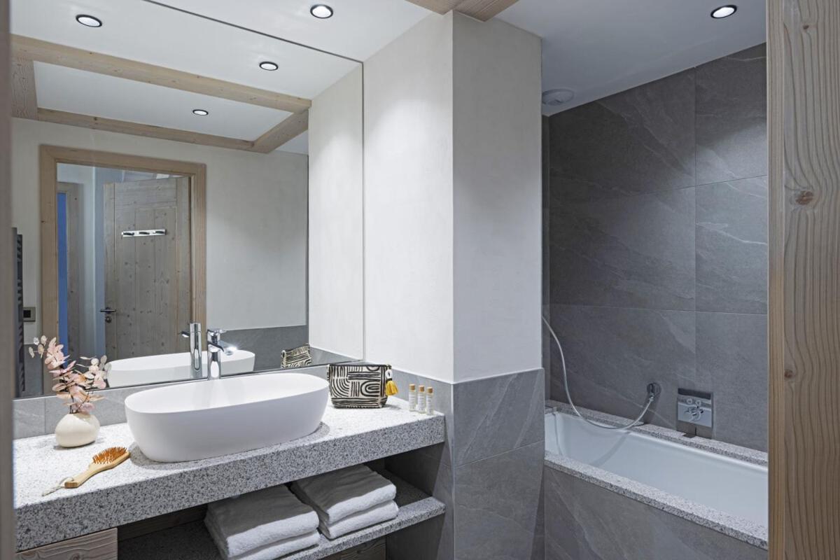 Mgm Hotels & Residences - Residence Chalets De Joy 大博尔南 外观 照片